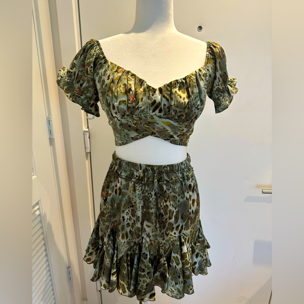 Selfie Leslie skirt set